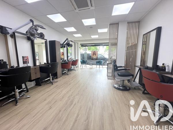 Esthétique, Coiffure​ à vendre 81 m² Mayenne