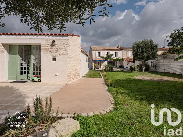 Maison à vendre 6 pièces 126 m² Surgères