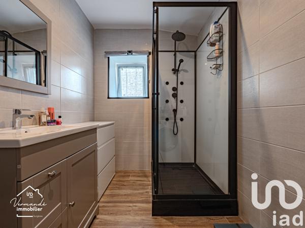 Maison à vendre 6 pièces 126 m² Surgères