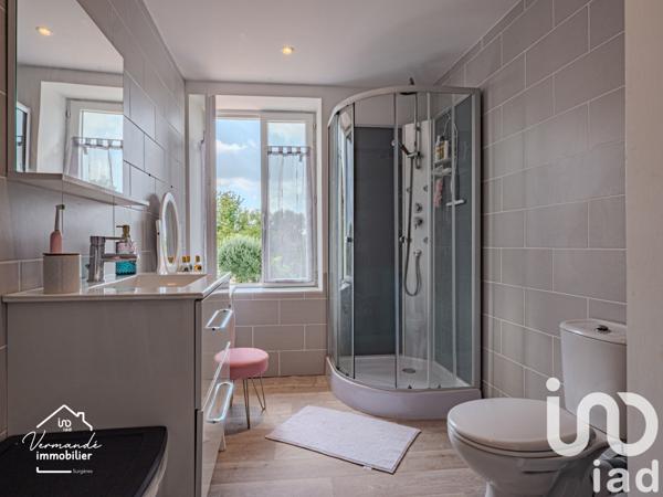 Maison à vendre 6 pièces 126 m² Surgères