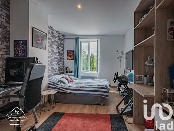 Maison à vendre 6 pièces 126 m² Surgères