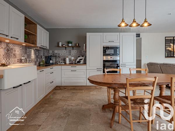 Maison à vendre 6 pièces 126 m² Surgères