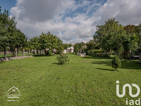 Maison à vendre 6 pièces 126 m² Surgères