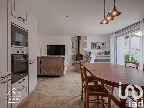 Maison à vendre 6 pièces 126 m² Surgères