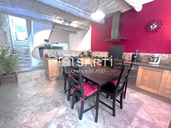 Maison de village T5/T6 – 157 m² au sol avec terrasse