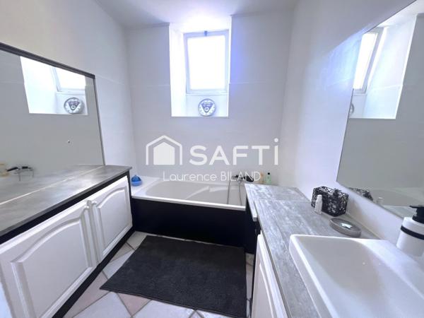 Maison de village T5/T6 – 157 m² au sol avec terrasse