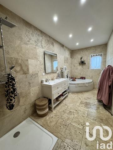 Maison à vendre 4 pièces 119 m² Saint-Gilles