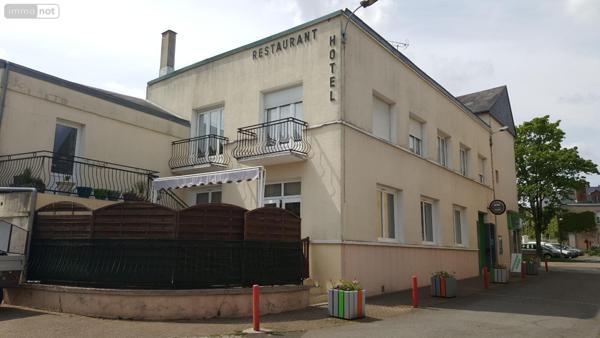 Local mixte (Professionnel/Habitation) à vendre à Villaines-la-Juhel en Mayenne (53700), ref : 2585