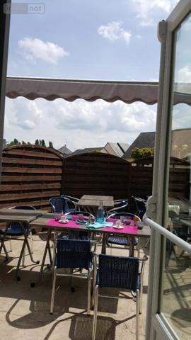 Local mixte (Professionnel/Habitation) à vendre à Villaines-la-Juhel en Mayenne (53700), ref : 2585