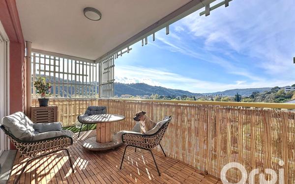 Appartement à vendre    4 pièces • 80,25 m2 Carros