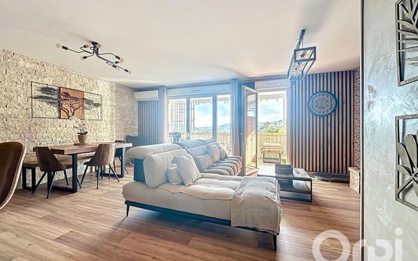 Appartement à vendre    4 pièces • 80,25 m2 Carros