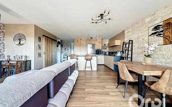 Appartement à vendre    4 pièces • 80,25 m2 Carros