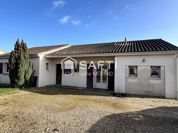 Pavillon de plain-pied 4 chambres dans le centre de DANGE SAINT ROMAIN