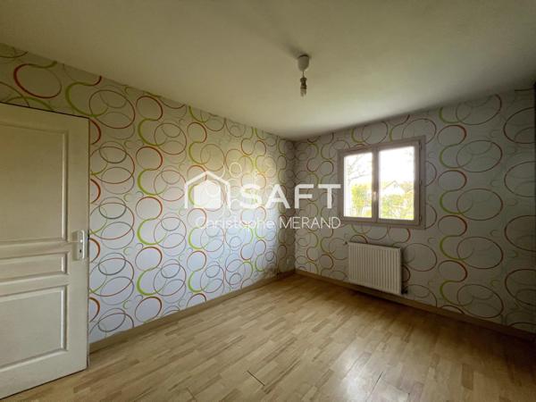 Pavillon de plain-pied 4 chambres dans le centre de DANGE SAINT ROMAIN