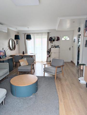 À vendre - Maison individuelle, 6 pièces située à Tours (37100)