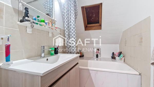 Maison sur cave totale, 2chambres et jardin