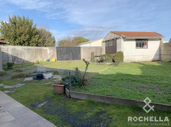 Maison 107m2, 3/4chambres, grand jardin, garage attenant, dépendance.