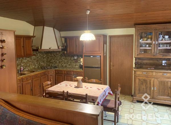 Maison 107m2, 3/4chambres, grand jardin, garage attenant, dépendance.