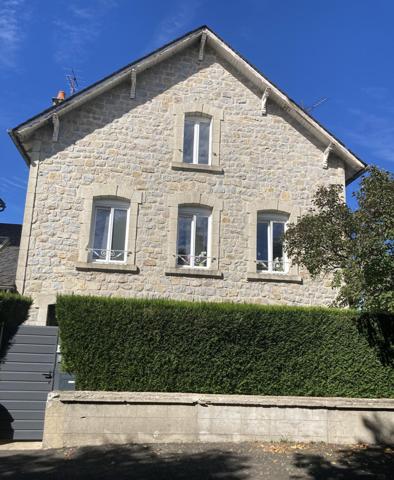 Maison de ville - 214m² - 5 pièces