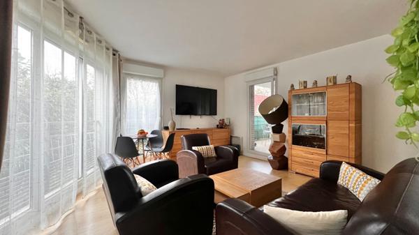 Appartement Corbeil Essonnes 2 pièce(s) 44.60 m2