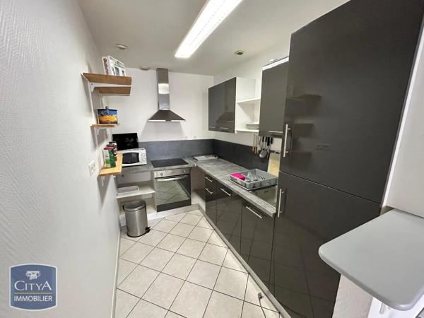 Appartement à louer 2 pièces 44.17m² Cholet (49300)