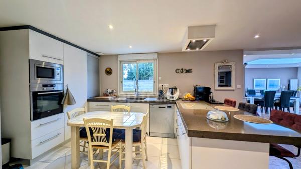 Maison 150 m² - 4 Chambres - GUILERS (29)