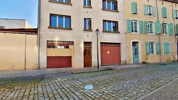 Immeuble à vendre à Lunéville (54), 2 appartements, garages, caves et greniers