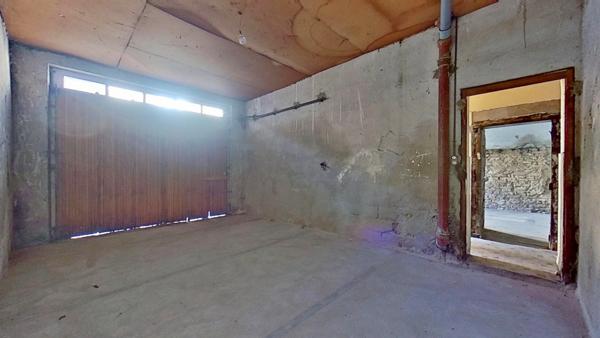 Immeuble à vendre à Lunéville (54), 2 appartements, garages, caves et greniers