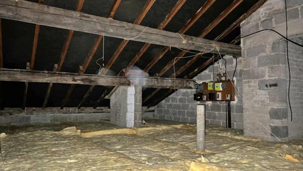 Immeuble à vendre à Lunéville (54), 2 appartements, garages, caves et greniers