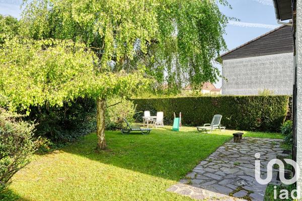 Maison à vendre 6 pièces 106 m² Saint-Brice-sous-Forêt