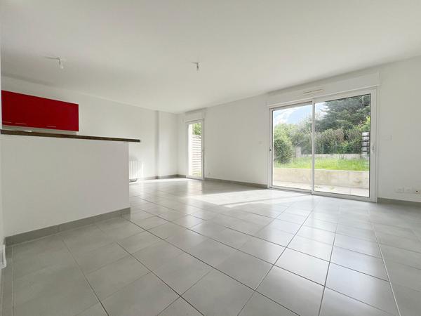 Maison Sainte Luce Sur Loire 6 pièce(s) 88 m2 , Sainte luce sur loire
