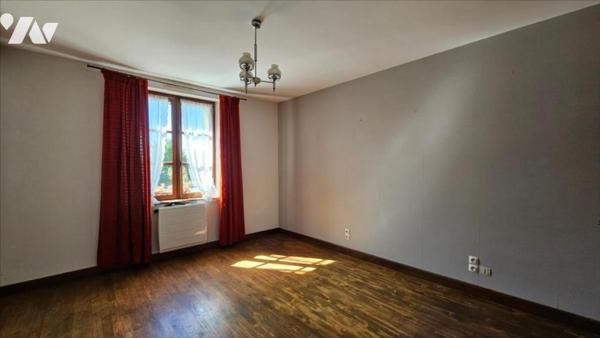 LE GAULT DU PERCHE CORPS DE FERME SUR 1906m²