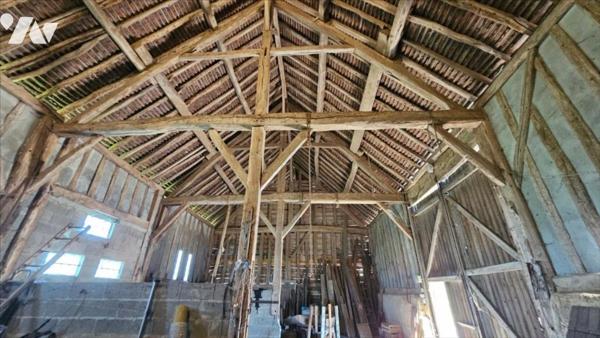 LE GAULT DU PERCHE CORPS DE FERME SUR 1906m²