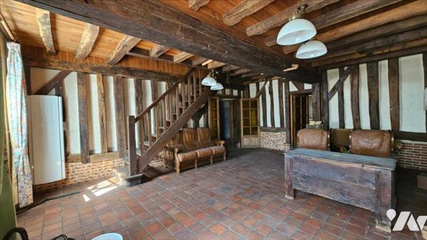 LE GAULT DU PERCHE CORPS DE FERME SUR 1906m²