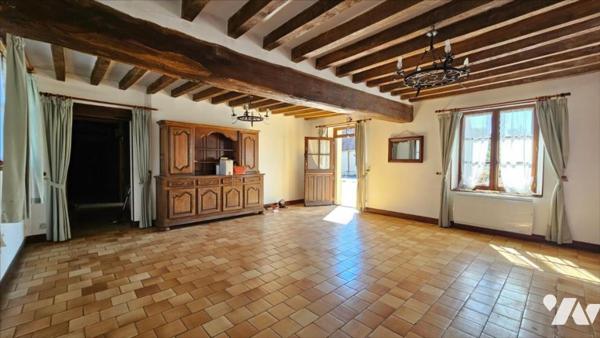 LE GAULT DU PERCHE CORPS DE FERME SUR 1906m²