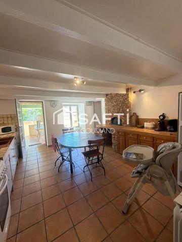 Maison, à la campagne à vendre