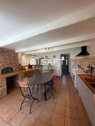 Maison, à la campagne à vendre