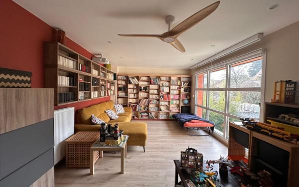 Maison à louer    6 pièces •  Épinay-sur-Orge