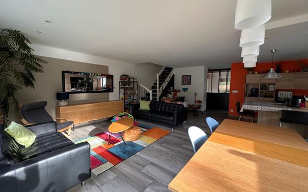 Maison à louer    6 pièces •  Épinay-sur-Orge