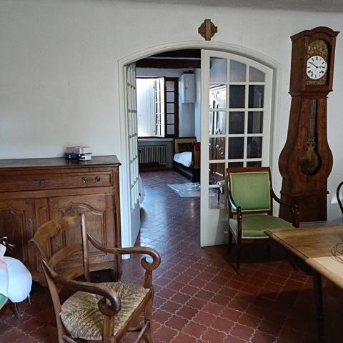 Grande demeure sur 2 étages et ses jardins