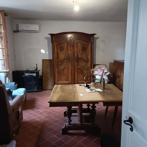 Grande demeure sur 2 étages et ses jardins