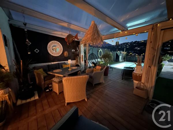 Appartement T3 à vendre  3 pièces - 91,46 m2 CAVALAIRE SUR MER - 83