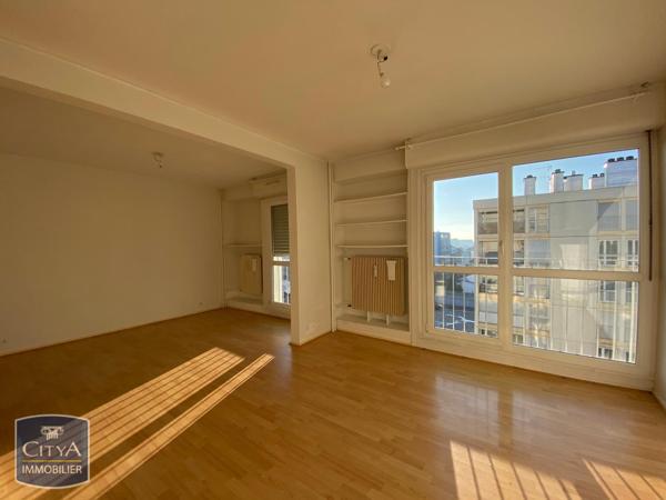Appartement à louer 1 pièce 34.08m²
