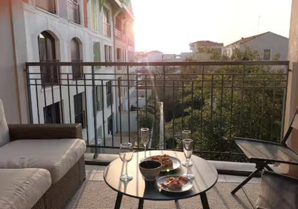 Appartement à vendre 1 pièces (33) - Centre Arcachon - Loggia