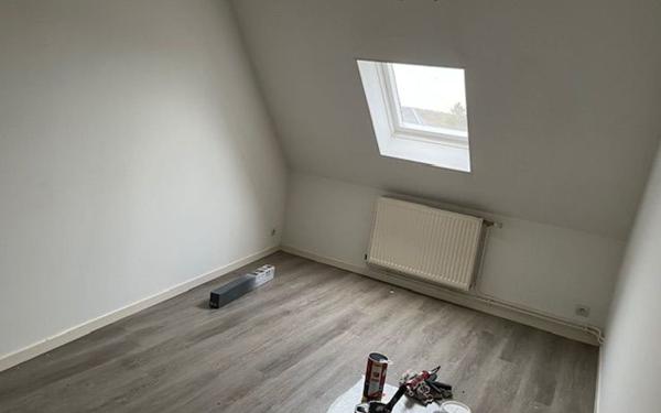 Maison à louer    4 pièces •  Festieux