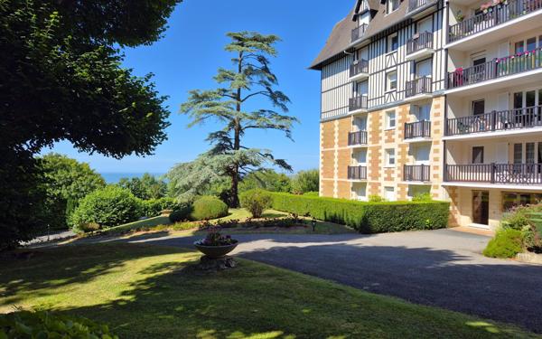 Appartement à vendre    4 pièces • 80,85 m2 Villers-sur-Mer