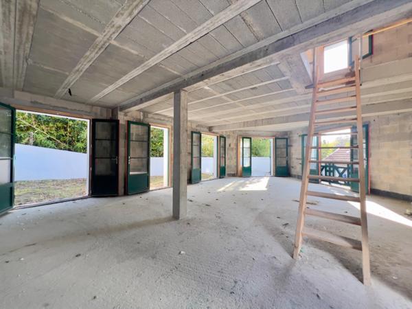 MAISON MITOYENNE NEUVE - QUARTIER PRISÉ DES HAUTS DE SAINT-CHARLES