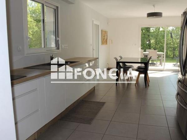 Location Maison 5 pièces 117.8 m² - Chaponnay 69970