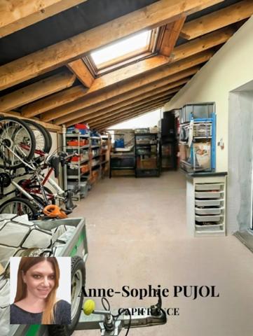 Maison de ville 3 chambres - garages - extérieur privatif