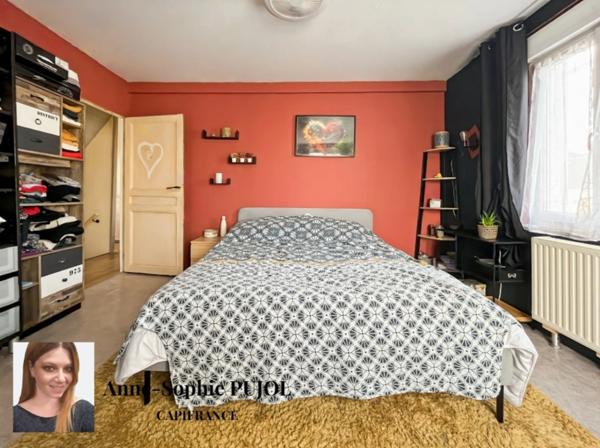 Maison de ville 3 chambres - garages - extérieur privatif